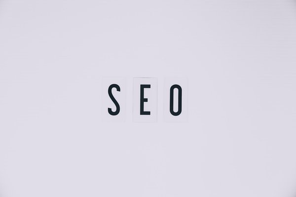 Consultant seo paris : maîtrisez les codes de la visibilité en ligne !